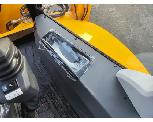 Экскаватор погрузчик LONKING CDM83С (мосты CARRARO)